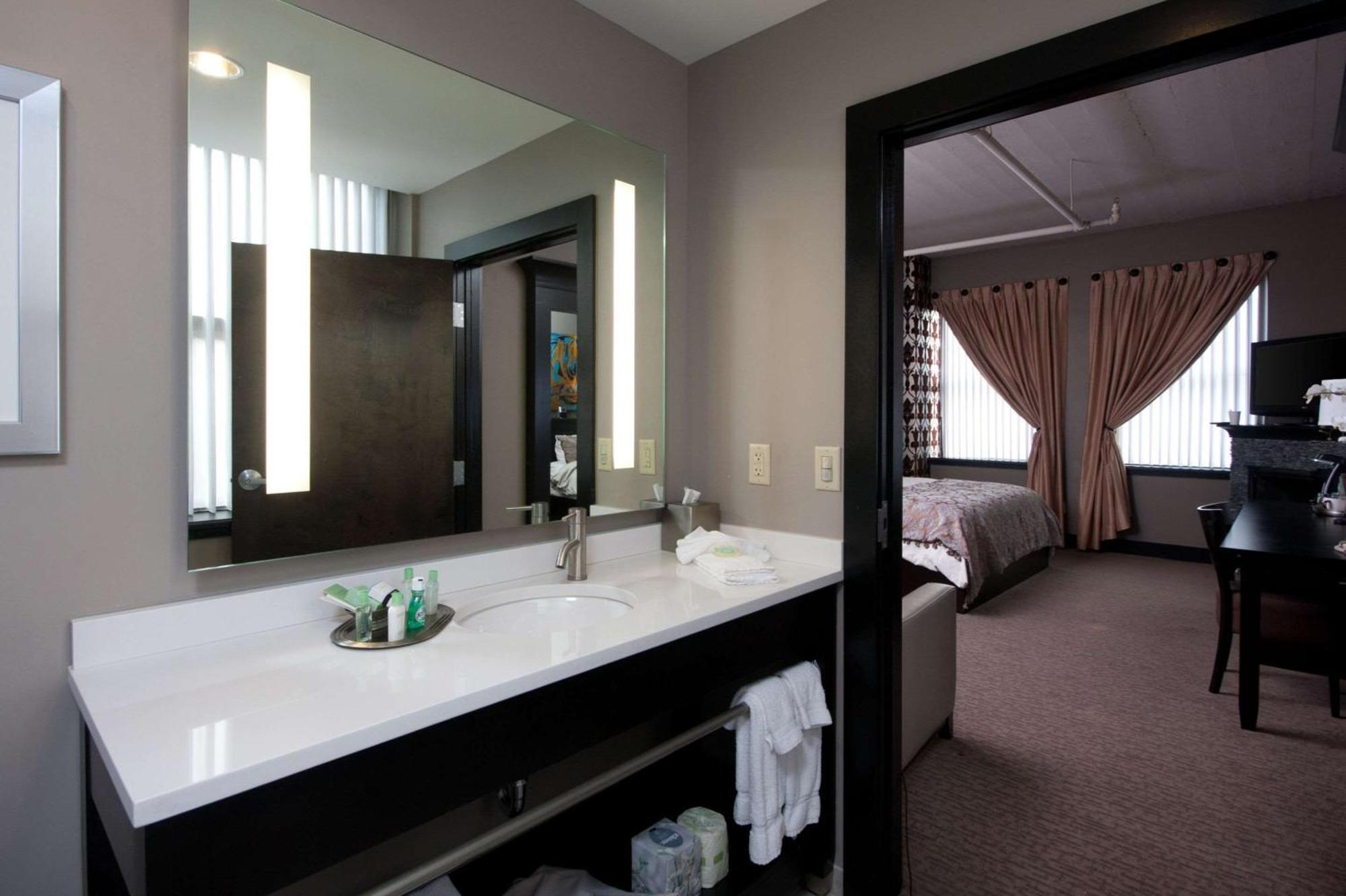 The Giacomo, Ascend Hotel Collection Niagarawatervallen Buitenkant foto